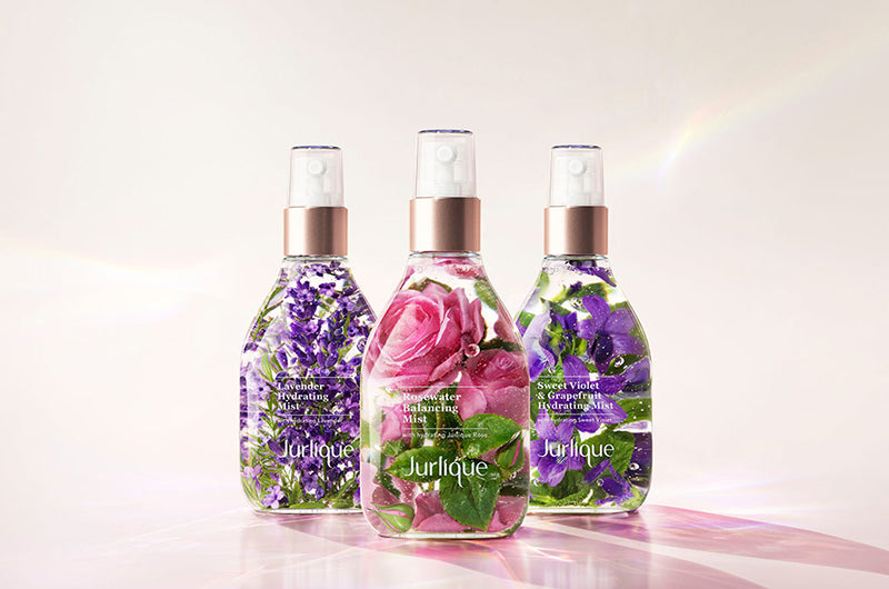 Treat Your Skin with Hydrating Face Mists